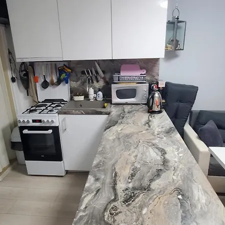 2 Bedroom House In Downtown With Garden Next To The Beach,sea Garden 5 Min By Walk 빌라 부르가스