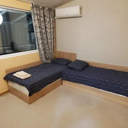 빌라 2 Bedroom House In Downtown With Garden Next To The Beach,sea Garden 5 Min By Walk *